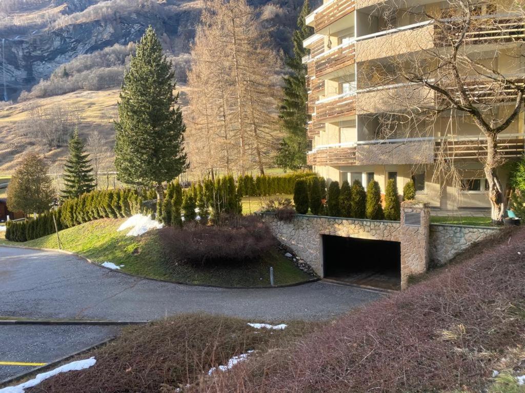 Studio Magnifique Avec Terrasse Spacieuse Loeche-Les-Bains Vacances Exterior foto